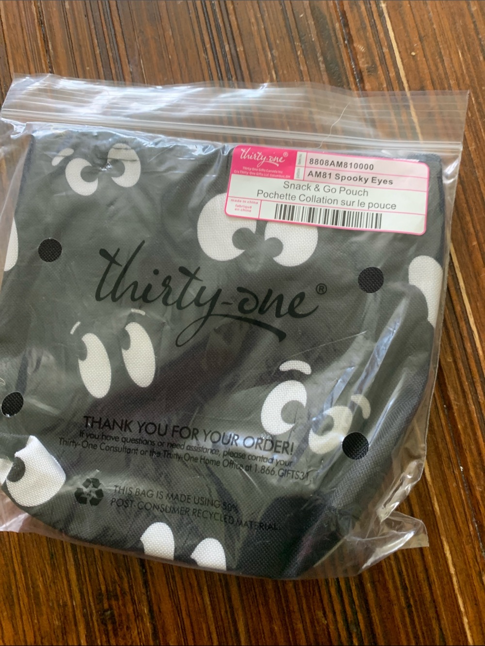 thirty-one Black & White Spooky Eyes Snack & Go Pouch